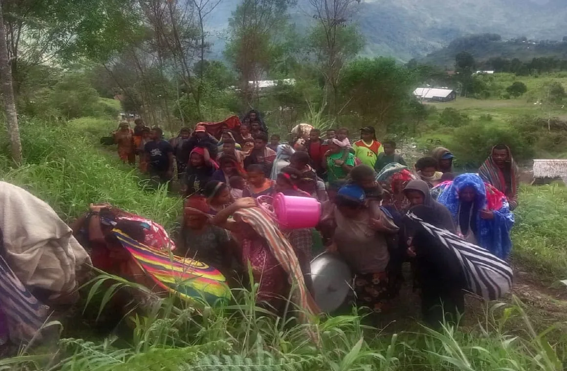 Imparsial sebut operasi militer di Tanah Papua sebabkan pengungsian massal