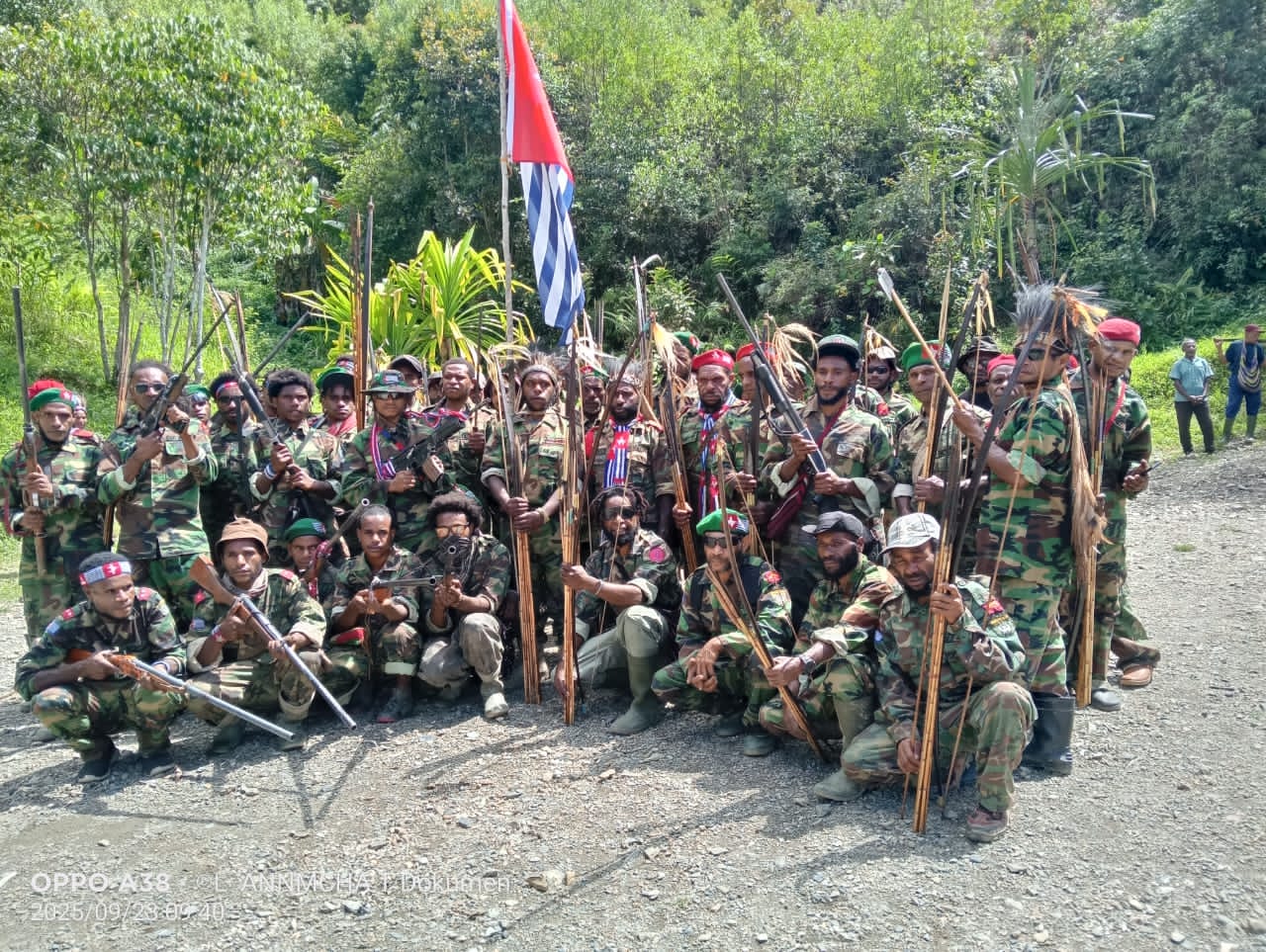 lamek-taplo-bertanggungjawab-terhadap-penembakan-tiga-prajurit-tni-di-kiwirok