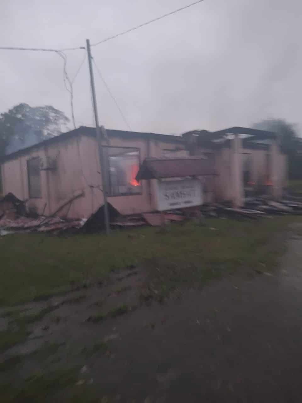 tpnpb-kodap-xvi-yahukimo-bakar-kantor-samsat-kapolres-yahukimo-kami-masih-dalami