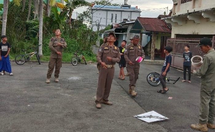 Nekat Main Layangan di Pontianak, Terancam Didenda Rp500 Ribu atau KTP Diblokir