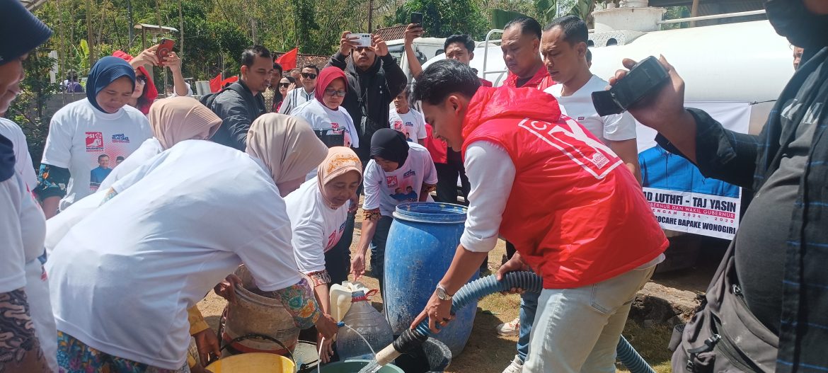 dpd-psi-droping-bantuan-air-bersih-di-wonogiri-selatan