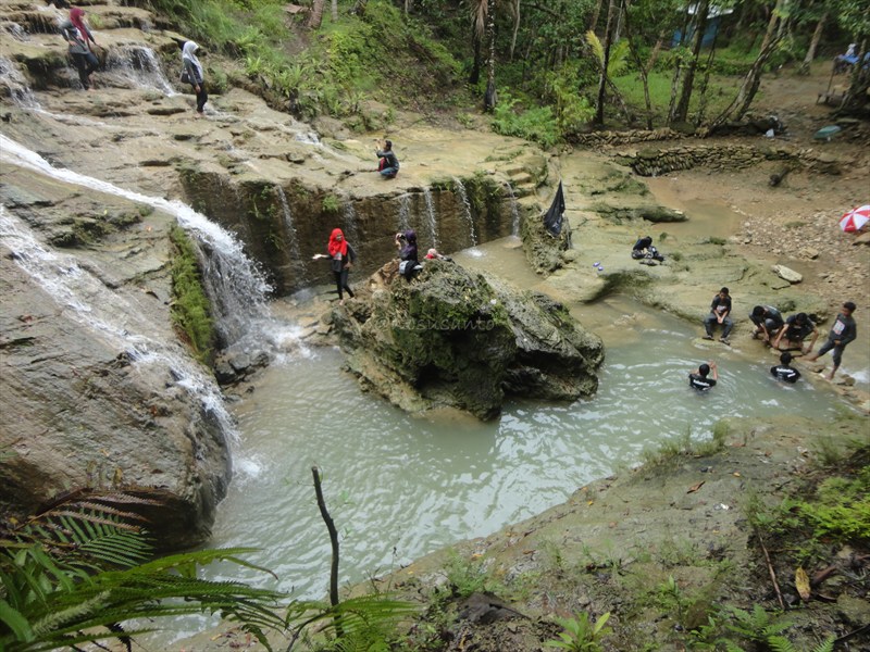 curug banyunibo,destinasi wisata alam di kota jogja