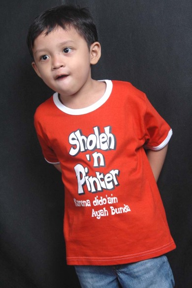 Designer Freelance design untuk kaos distro anak