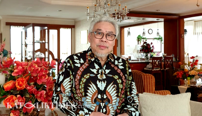 YOHANES HANDOJO BUDHISEDJATI: USIA SAYA SUDAH SENJA, KAPAN LAGI AKAN BERBUAT