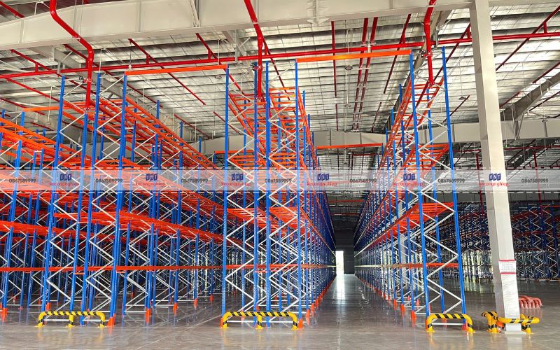 ​Kệ C&ocirc;ng Nghiệp VNT: Đơn Vị Sản Xuất V&agrave; Lắp Đặt Kệ Kho Chuẩn ISO
