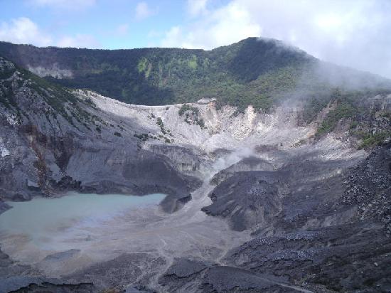 Inilah gunung terindah di pulau Jawa