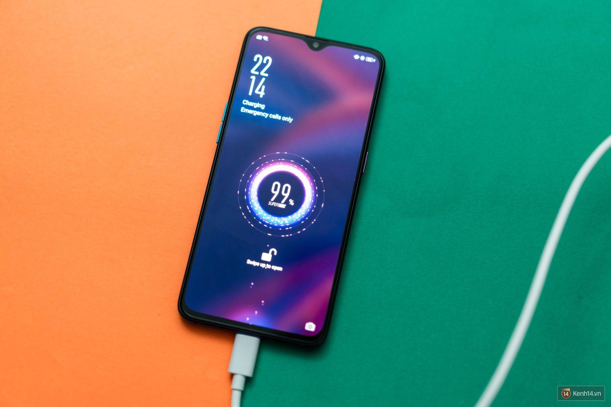 Suka Travelling? Pastikan Smartphonemu Mendukung Wisatamu Ya!