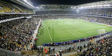 Statistik: 10 Stadion Paling Angker di Eropa