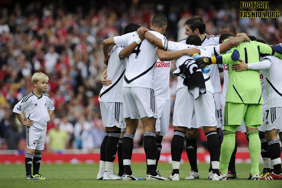 Fotografer dan Foto Terbaik Premier League Musim 2011-2012