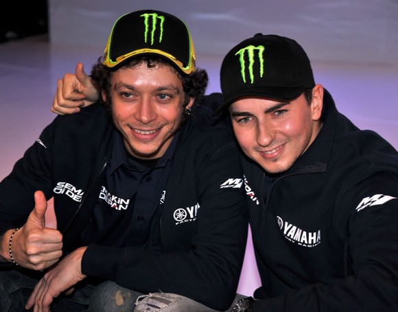 Video: Lorenzo-Rossi Resmikan Logo Baru Yamaha di Jakarta