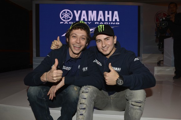 Video: Lorenzo-Rossi Resmikan Logo Baru Yamaha di Jakarta