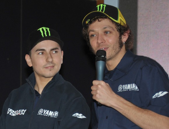 Video: Lorenzo-Rossi Resmikan Logo Baru Yamaha di Jakarta
