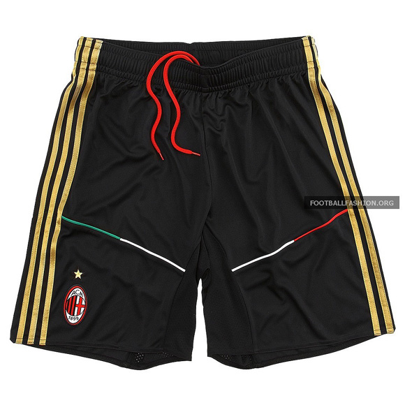 (Hot New) Jersey Ketiga AC Milan Berwarna Emas
