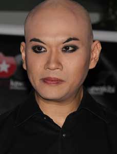 siapa yang duluan botak antara ahmad dhani dan dedi corbuzier??