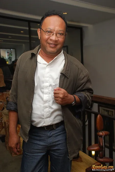 Kardun dalam Dalam Film Tukang Bubur Naik Hai dan Edy Oglek dalam realita