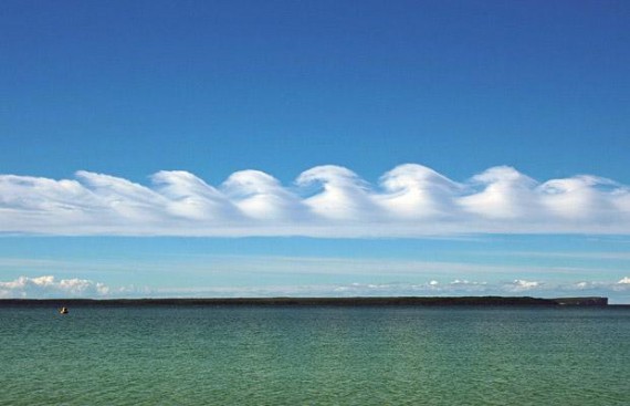 Foto Bentuk Awan di Langit Yang Tak Biasa, Menakjubkan!