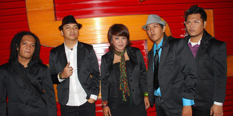 10 Grup Band dan Penyanyi Reggae Terbaik Indonesia