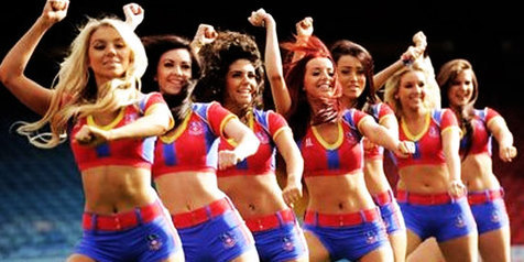 &#91;Video&#93; Cheerleaders Seksi Crystal Palace Ber-Gangnam Style