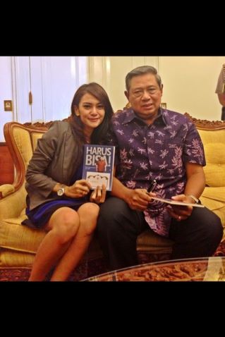 Inilah 7 Seleb Pertama Yang Difollow SBY 