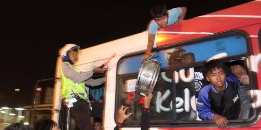 Ironi Takbir Keliling Menjelang Idul Fitri