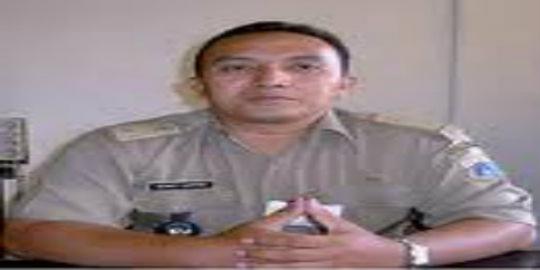 &#91;BOSAN PKS&#93; Tidur Saat Kerja, Pintu Kantor Lurah Penjaringan didobrak Massa