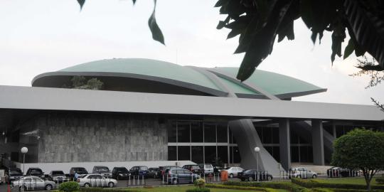 &#91;BER-KALI-KALI&#93; Senang-Senang di 3 Negara Anggota DPR Habiskan Rp 2 M