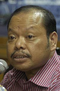 Sutan Bhatoegana ( Legend )