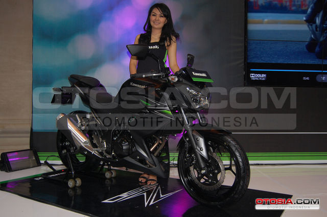 WOW...!!! NEw Kawasaki Z250 Keren ABIZZ 