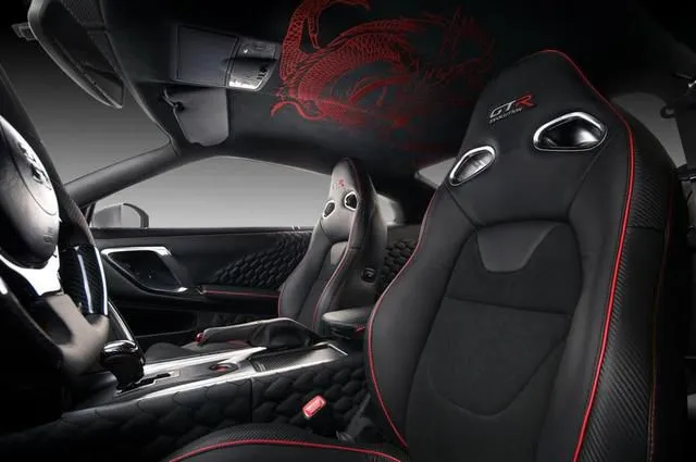 WAW...nissan GT-R china bernuansa naga