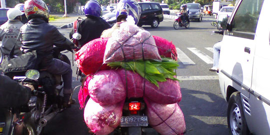 10 motor over kreatif (indonesia banget)