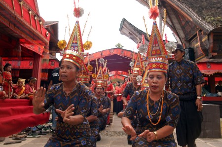 Mengenal Tradisi serta Budaya TORAJA (SULSEL)