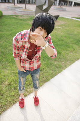 15 Pose Umum Para Ulzzang !!