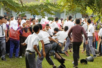 &#91;PIC&#93;Siswa Demo di Kemdiknas, Minta UN Dihapus. Siswa Frustasi krn SNMPTN Dihapuskan?