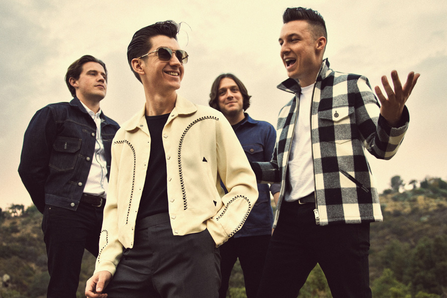 ARCTIC MONKEYS : BUKAN SEEKOR MONYET