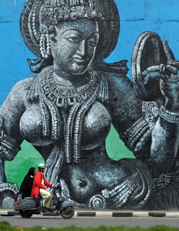 Warna-warni Mural di Jalanan India