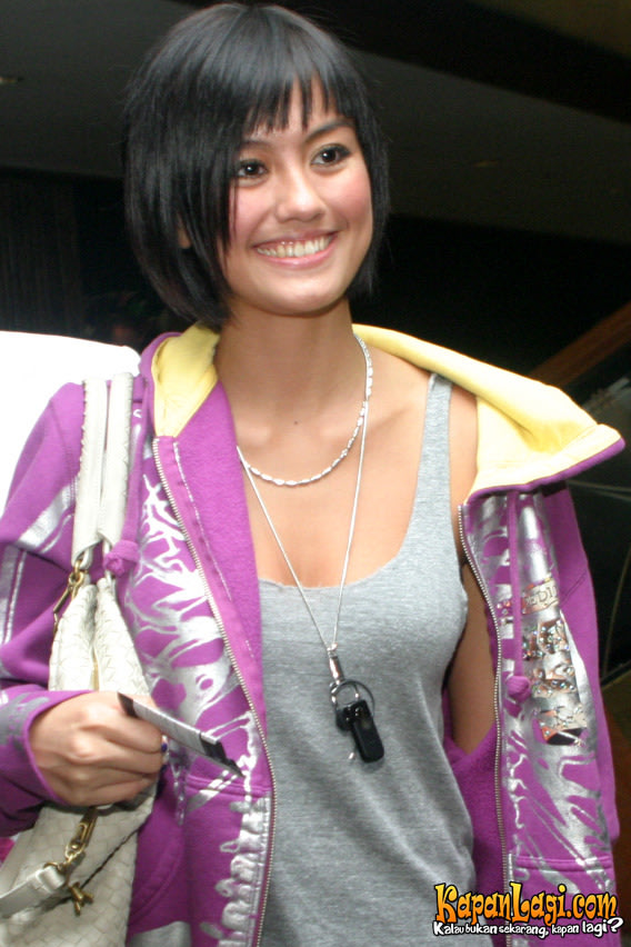&#91;polling&#93; paling suka agnes monica yang mana nih gan? BB