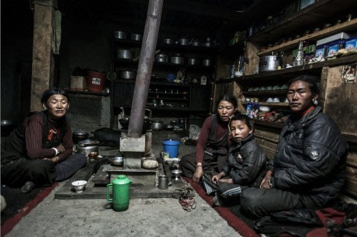 Di Ketinggian Himalaya, Kakak-Beradik Berbagi Istri