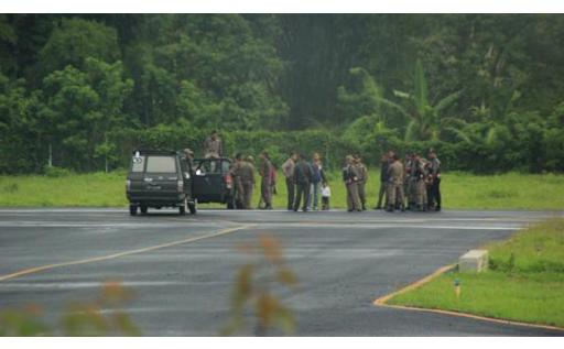 Pemblokiran Bandara Oleh Satpol PP: Gila! Baru Terjadi di Dunia