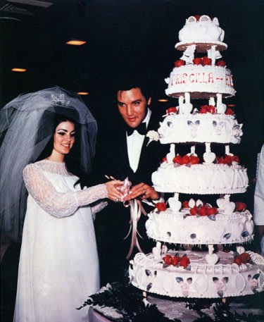 10 Gaun Pengantin Ikonik Sepanjang Masa