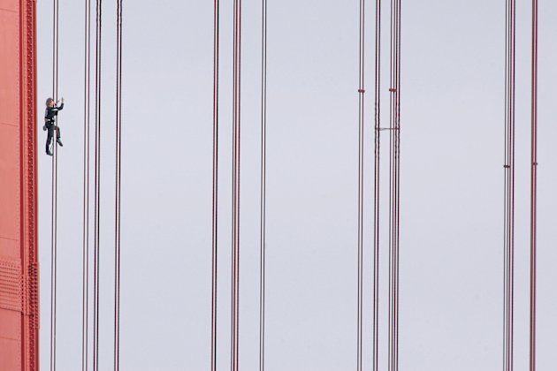 13 FotoAksi Gila Akrobatik Menantang Bahaya &#91;Serba 13&#93;