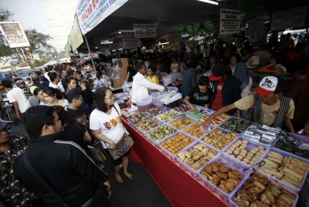 Takjil Pasar Benhil, (Masih) Eksis Sebagai Tujuan Kuliner Ramadan