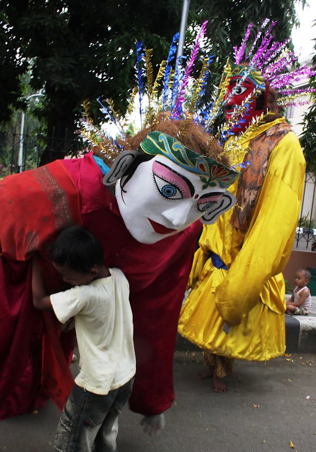Pengamen Ondel-ondel