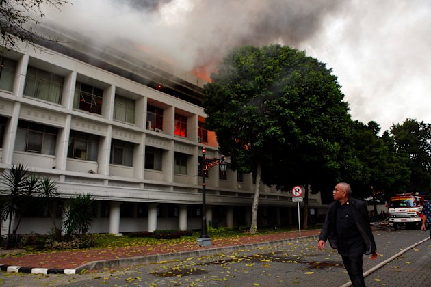 Foto Kebakaran Gedung Sekretariat Negara
