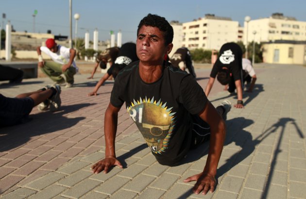 Remaja Palestina Belajar Parkour