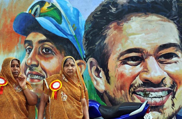 Warna-warni Mural di Jalanan India