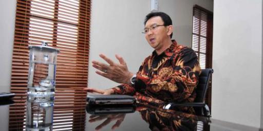 Ahok sang wakilgubernur DKI usul jam masuk sekolah diganti jam 09.00 WIB mantap nih