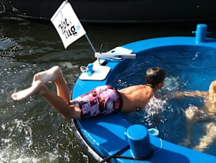 HotTug, Perahu Sekaligus Hot Tub &#91;HOT&#93;