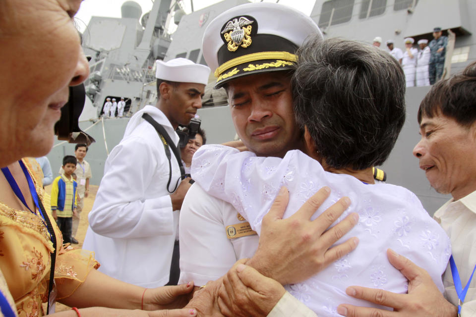 US Navy Jadi Korban Makelar Negeri Jaguh