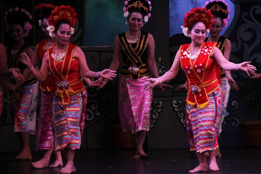 10 Tari Tradisional Indonesia yang Paling Populer