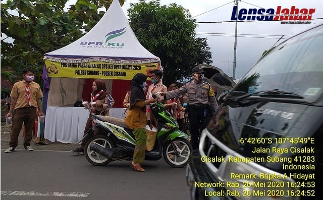 Berburu Berkah Dibulan Suci Ramadhan, Kedai TN Lovers Berbagi Takjil